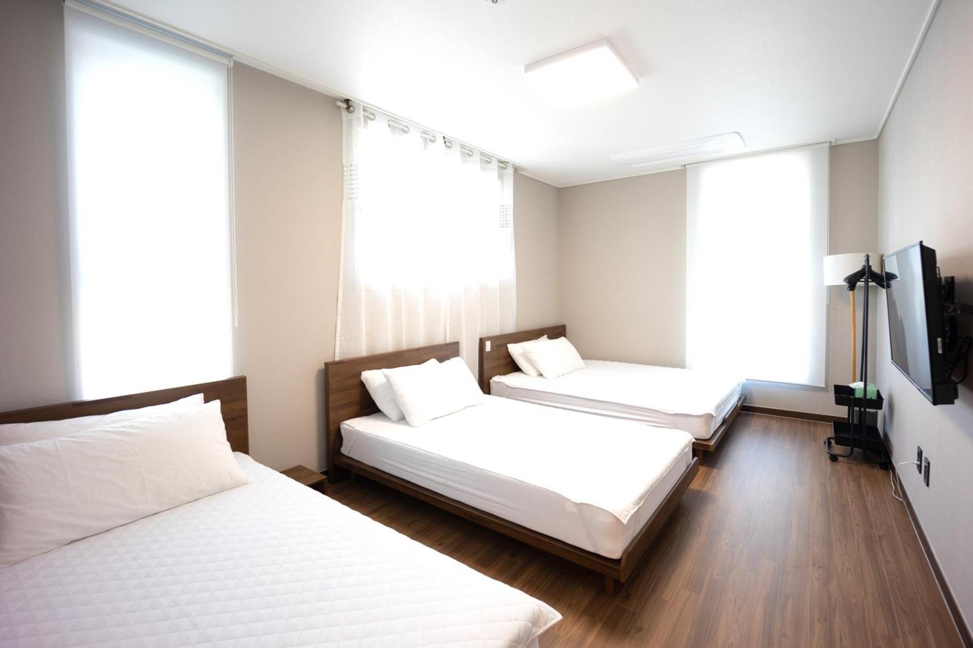 Incheon Airport Guest House King Εξωτερικό φωτογραφία